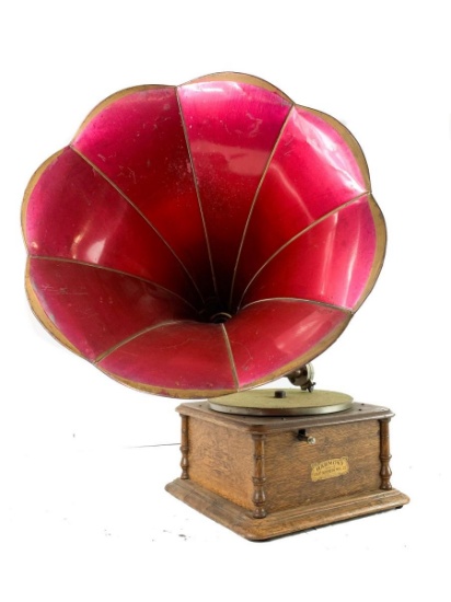 Harmony Rear Mount Horn Disc Phonograph Model D