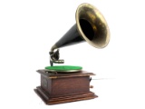 Victor I Horn Phonograph