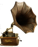 Columbia Type BO Horn Phonograph