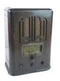 1936 RCA Victor Model 7T Tombstone Radio