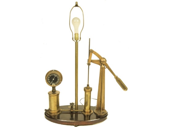 Ashton Vacuum Pump Lamp