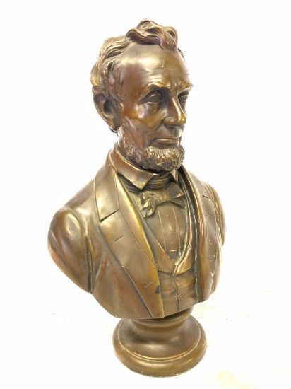 Abraham Lincoln Bust Statue