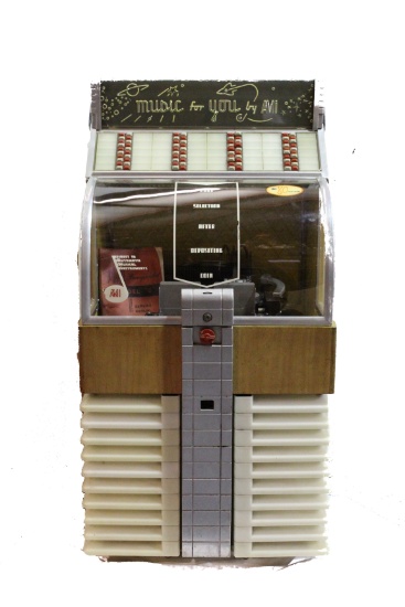 AMI Model D-80 45 RPM Jukebox