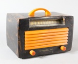 General Electric L-570 Catalin Radio