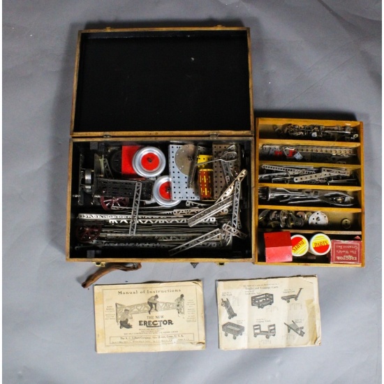 1924 Erector Set in Wood Case