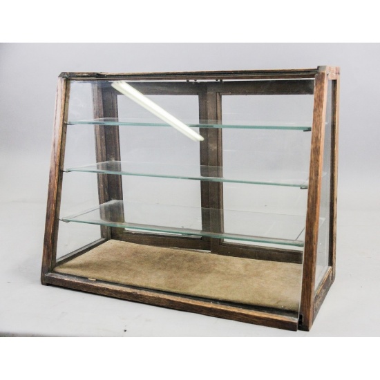 Slant Front Countertop Showcase