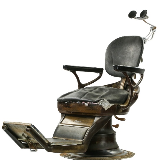 Early 20th Century Dentist Chair