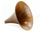 Music Master Oak Horn