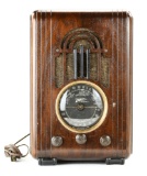 Zenith 5S228 Tombstone Radio