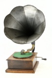 European Decorator Disc Phonograph