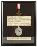 WWI British Medal and Cap Badge