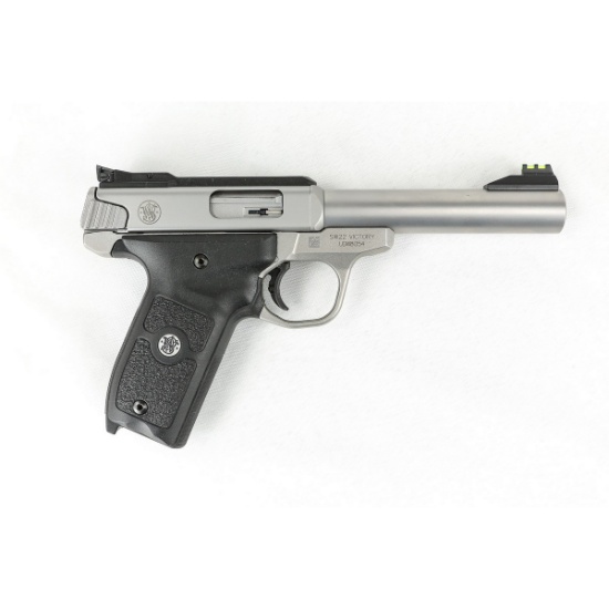 Smith & Wesson SW22 Victory Pistol .22LR