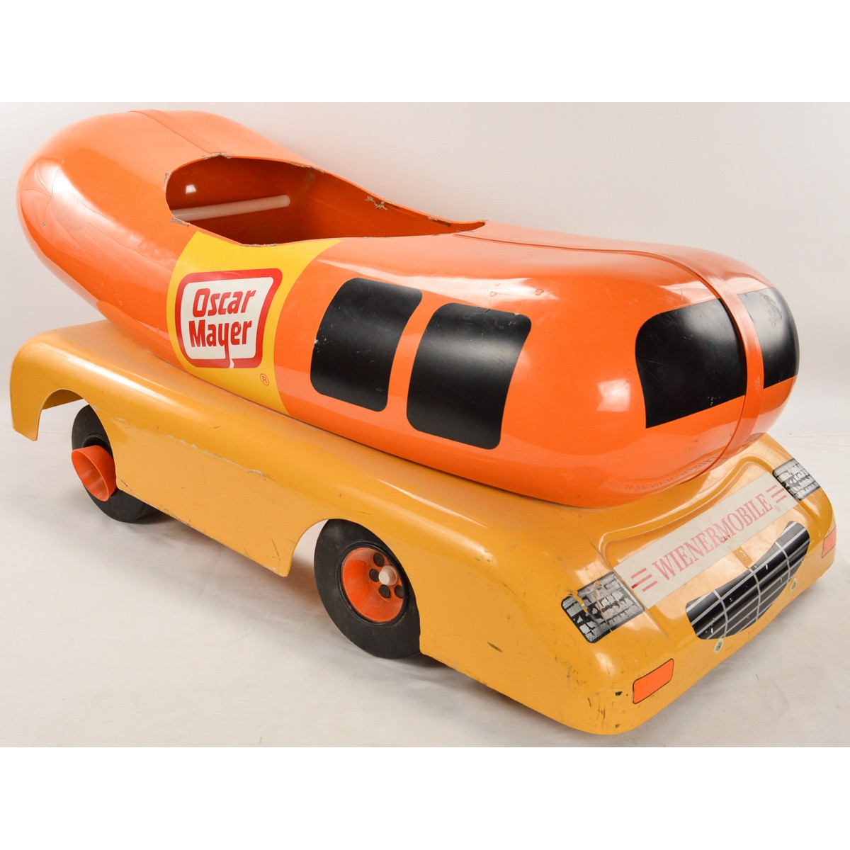 Oscar mayer store pedal car