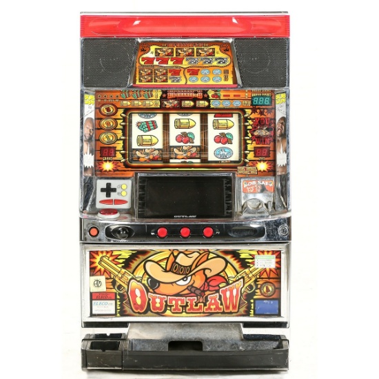 Outlaw Slot Machine