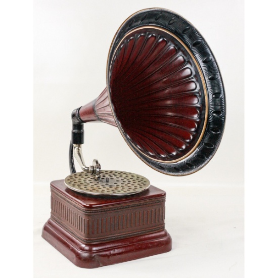 Unusual European Disc Horn Phonograph