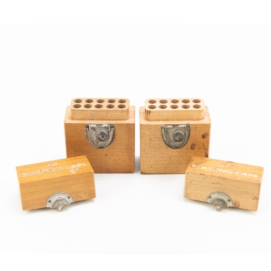 WWII US 10 Blasting Cap Wooden Holder Set (2)