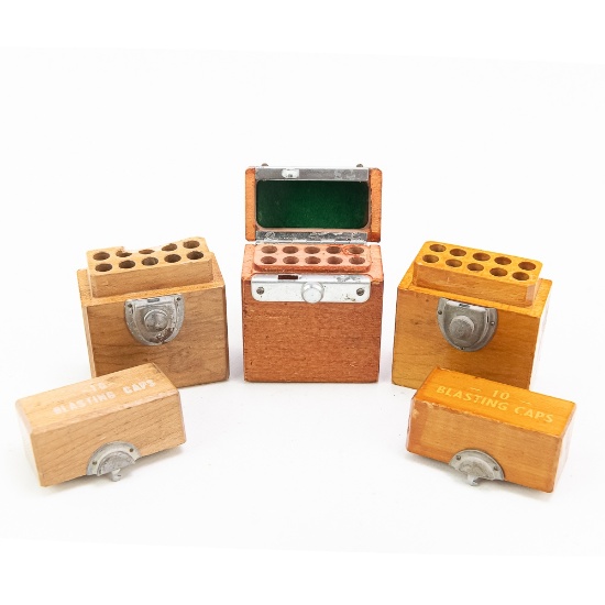WWII US 10 Blasting Cap Wooden Holder Set (3)