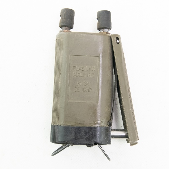 Vietnam War Era US M-34 Blasting Machine-50 Cap