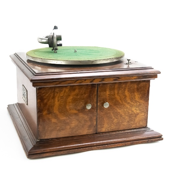Victor Victrola VI Table Model Disc Phonograph