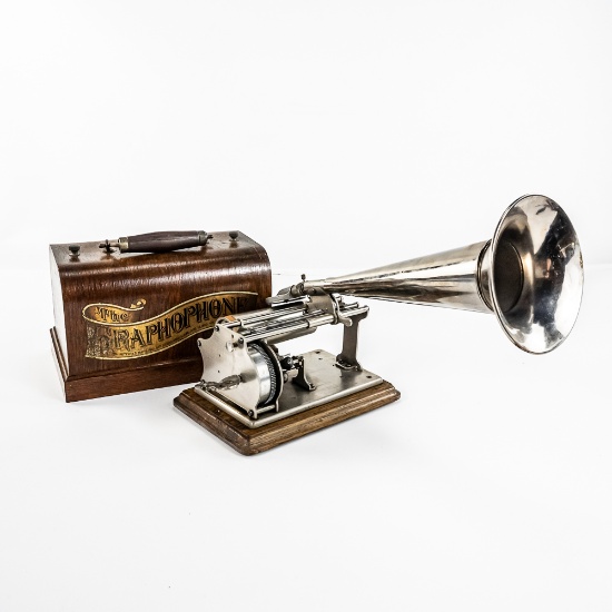 Columbia Type Q Cylinder Phonograph w/Horn