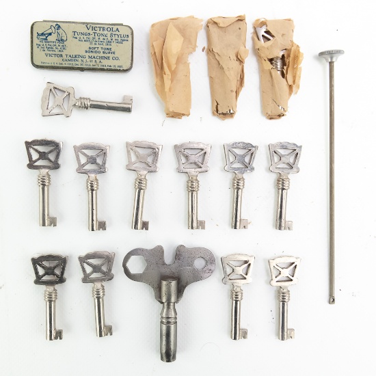 Large Lot NOS Phonograph Keys