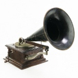 Victor Type E Disc Horn Phonograph
