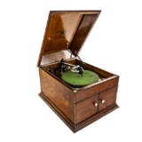 Victor Victrola VIII Table Top Disc Phonograph