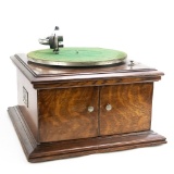 Victor Victrola VI Table Model Disc Phonograph