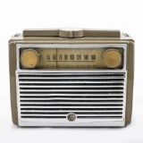 1950s RCA Victor Green Radio