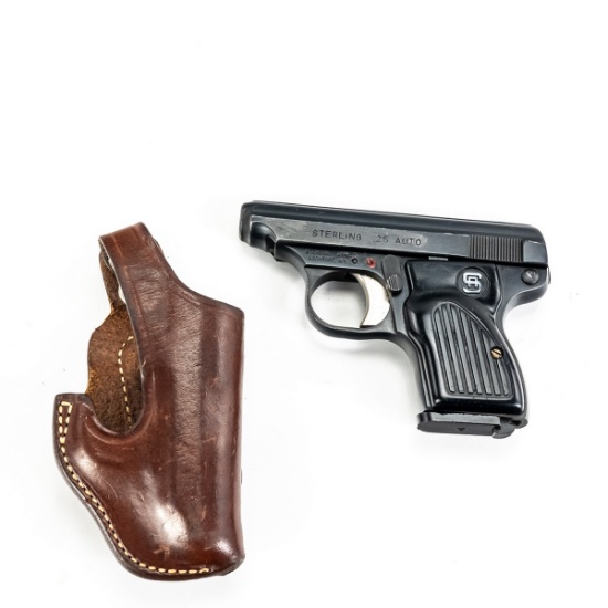 *Sterling Model 300 Pistol .25 ACP 058586
