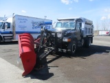 2000 International 4900 Plow Truck