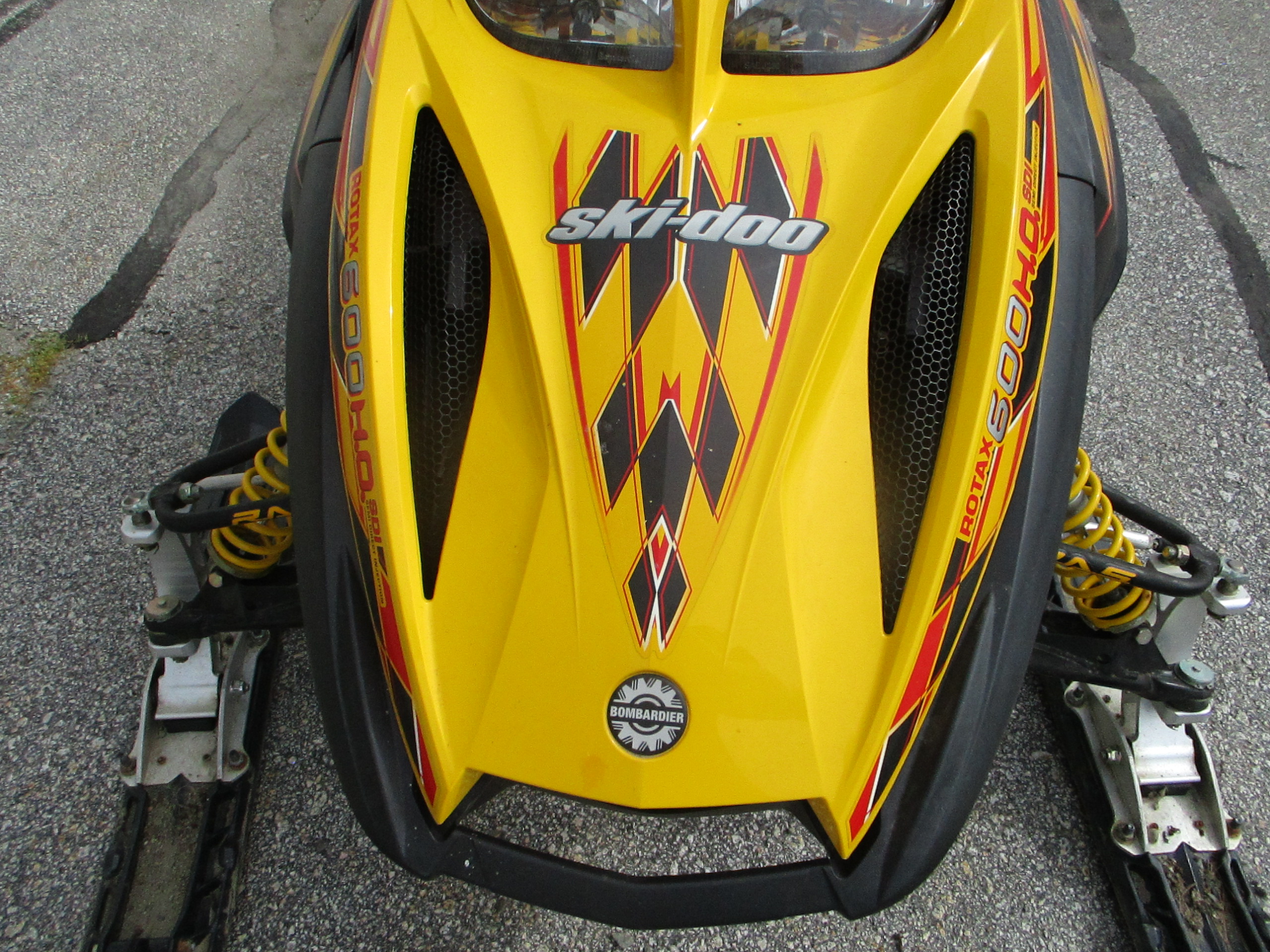 2004 Ski-Doo MXZ Adrenaline 600 | Proxibid