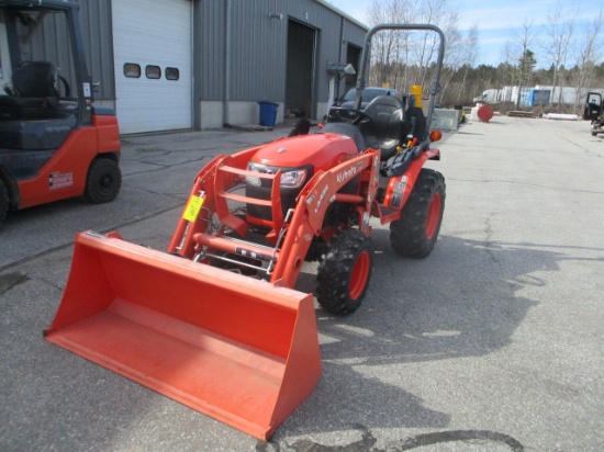 Kubota B2601 Compact Tractor