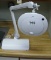 HEAVY WHITE MAGNIFY LAMP