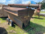 GRAIN-O-VATOR SELF-UNLOADING FEED WAGON
