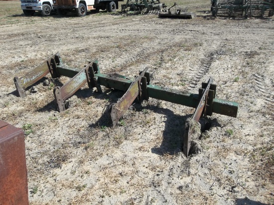 921   4 ROW RIPPER