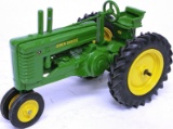 JD A Tractor