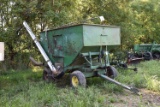 Gravity wagon