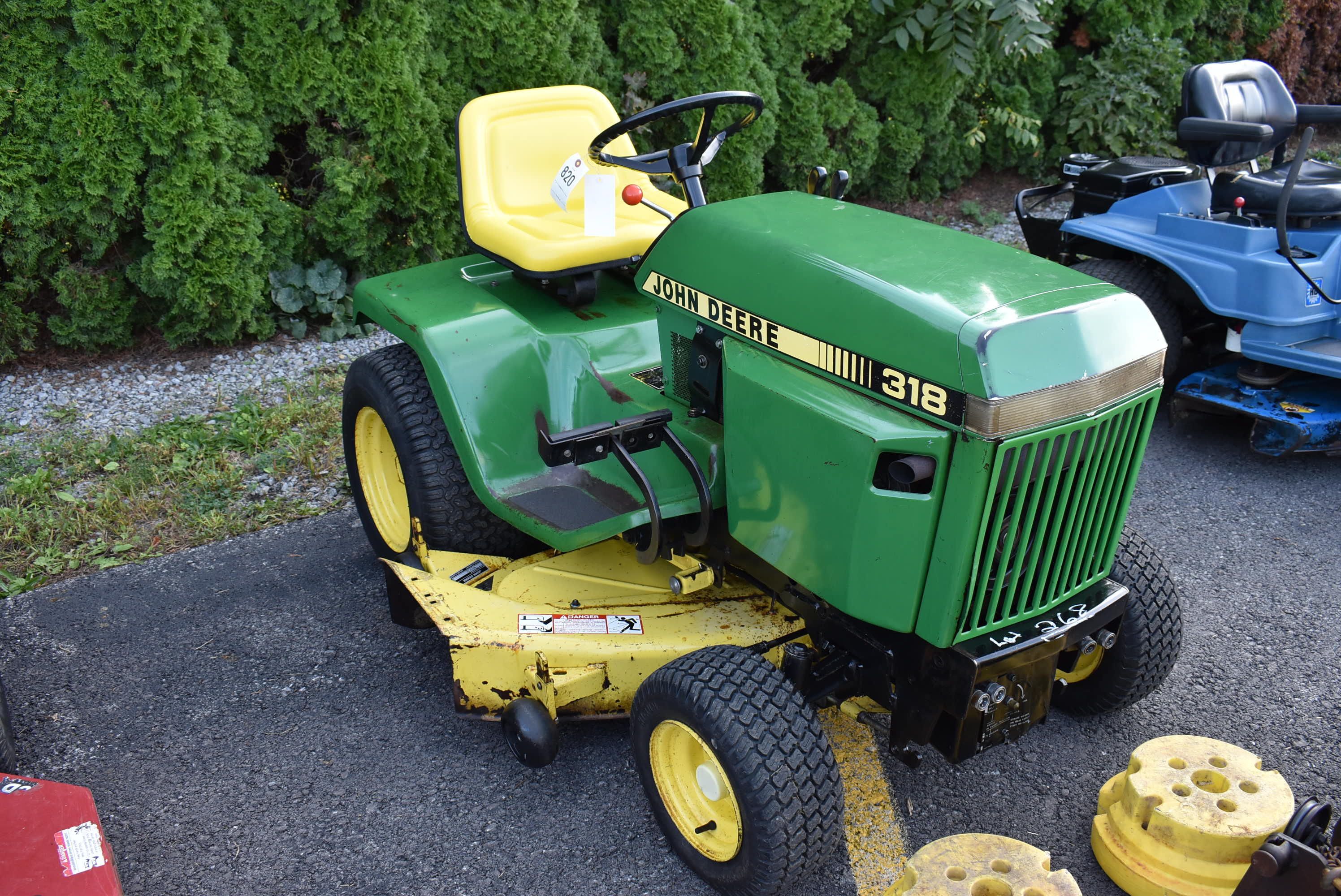 John deere l110 snow blower hot sale