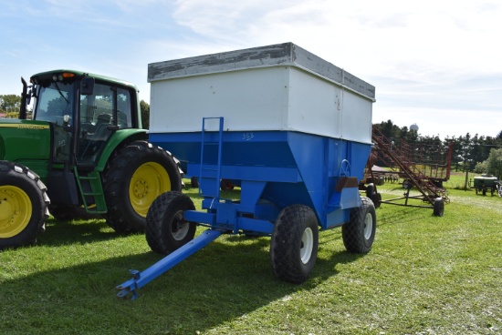 DMI Gravity Wagon, 350 bu