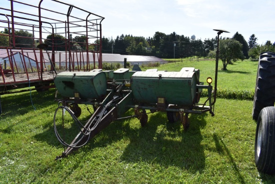 John Deere 1240 Planter, 4-Row