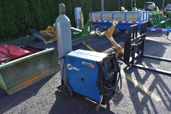 Miller Millermatic 212 Auto Set w/Tank