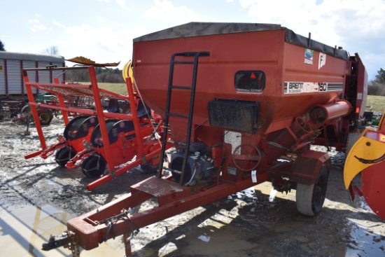 Brent 150 Grain Buggy with Scales and Tarp