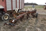 710 IH 4 Bottom Plow