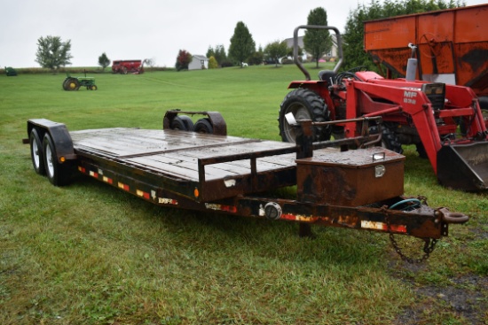 PJ tilt-deck trailer