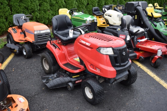 Troy-Bilt TB42 Hydrostatic mower, 42" deck