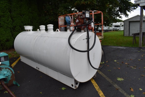 Fuel tank w/pump, 1,000 gals