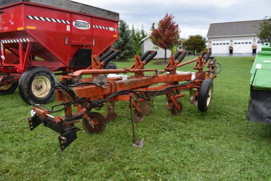 Case 308 4-btm plow, spring reset