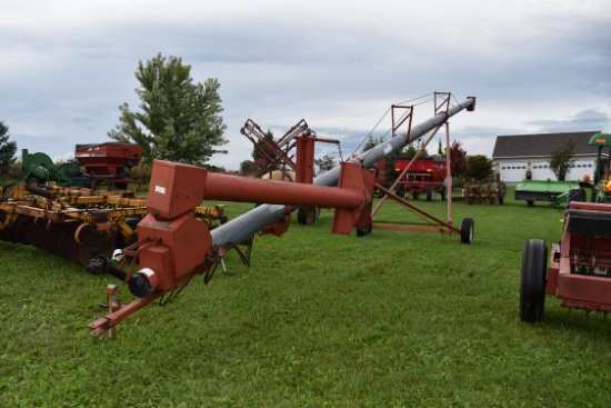 10"x61' Peck swing-away auger, hyd. lift