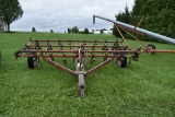 IH 13' cultivator
